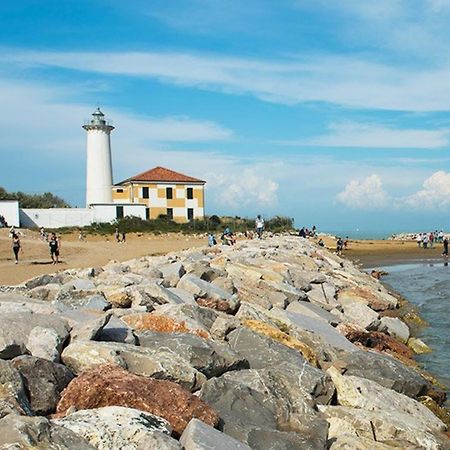 Enjoy Bibione Staying In Our Flat Exterior photo